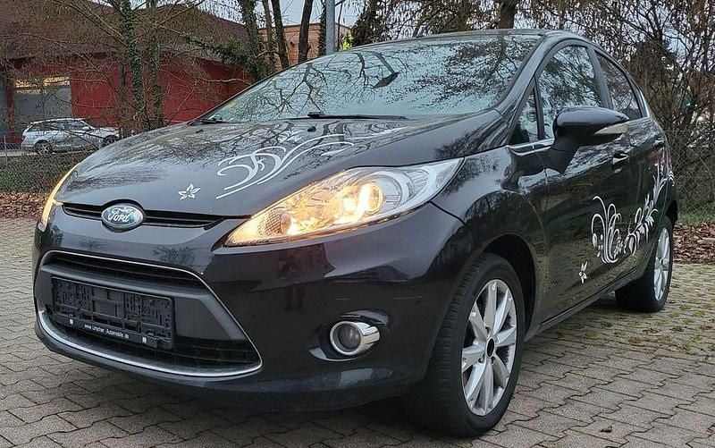 Schwarz Gebraucht 2009 Ford Fiesta Titanium Limousine | 2.800 € (Superpreis) - Bild 1/4
