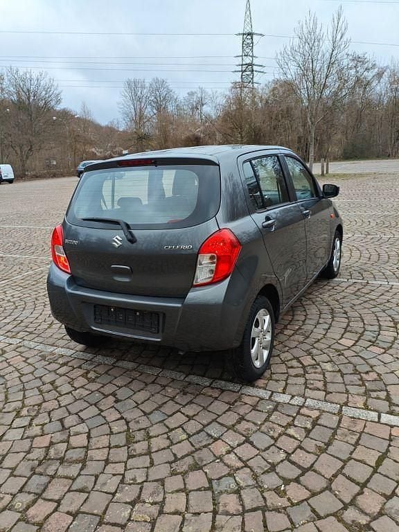 Gebraucht Suzuki Celerio Comfort 68 PS (50 kW) 2018 Grau Kleinwagen
