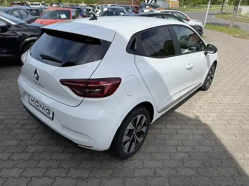 Brugt Renault Clio V Evolution 67 HK (49 kW) 2023 Hvid Sedan