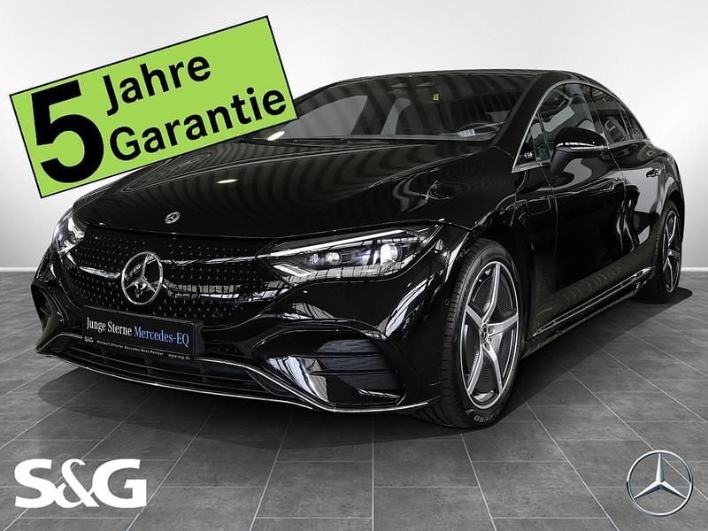Metalliclack obsidianschwarz Gebraucht 2022 Mercedes EQE350 AMG Limousine | 49.970 € (Fairer Preis) - Bild 1/4