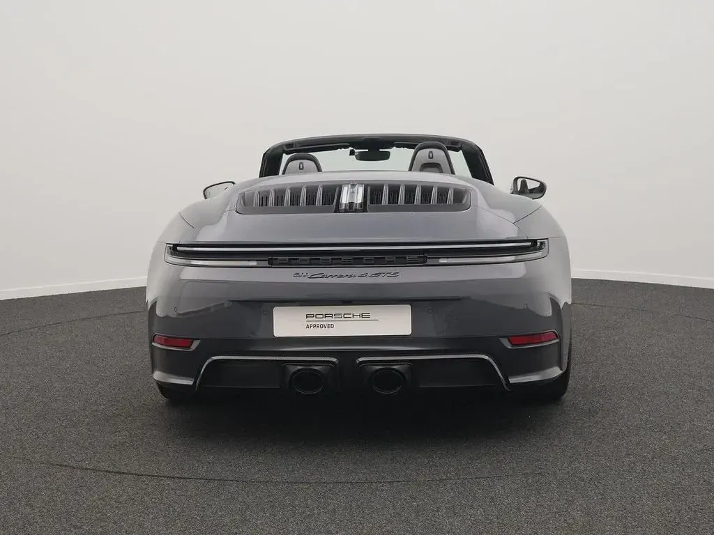 Gebraucht Porsche 992 541 PS (397 kW) 2025 Grau Cabrio