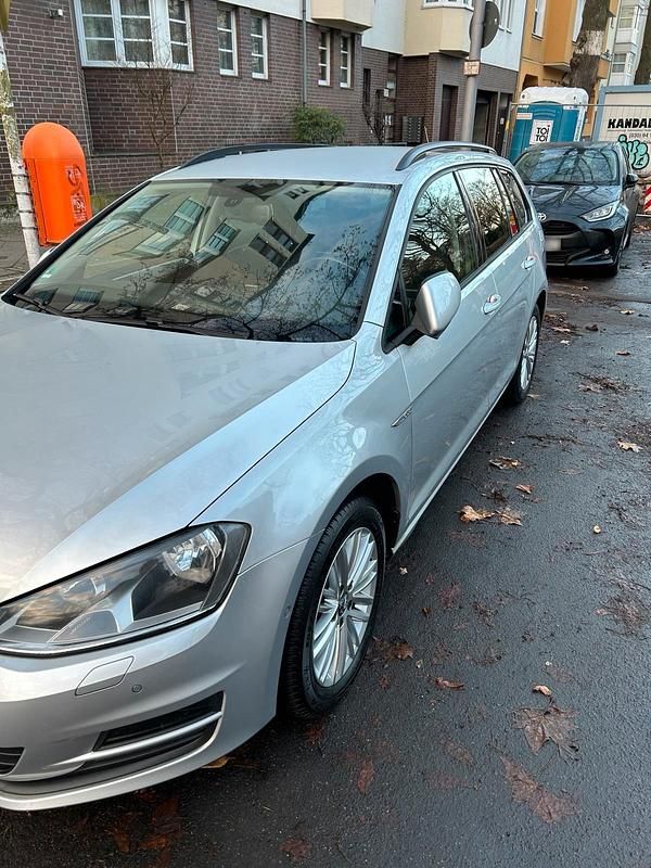 Używany VW Golf VII Edition 122 KM (89 kW) 2014 Szary Kombi