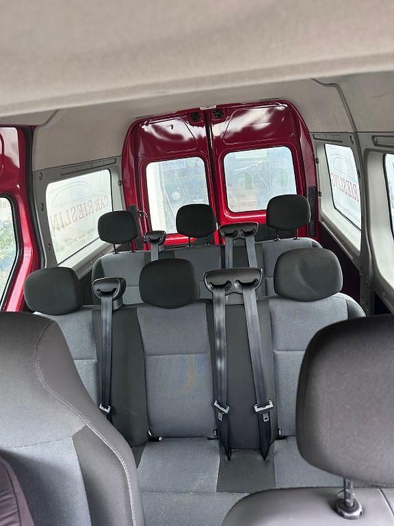 Second-hand Renault Master 150 CP (110 kW) 2022 Roșu Monovolum