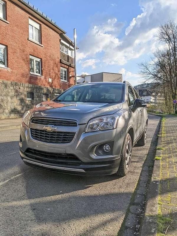 Grau Gebraucht 2013 Chevrolet Trax LT SUV | 6.890 € (Guter Preis) - Bild 1/4