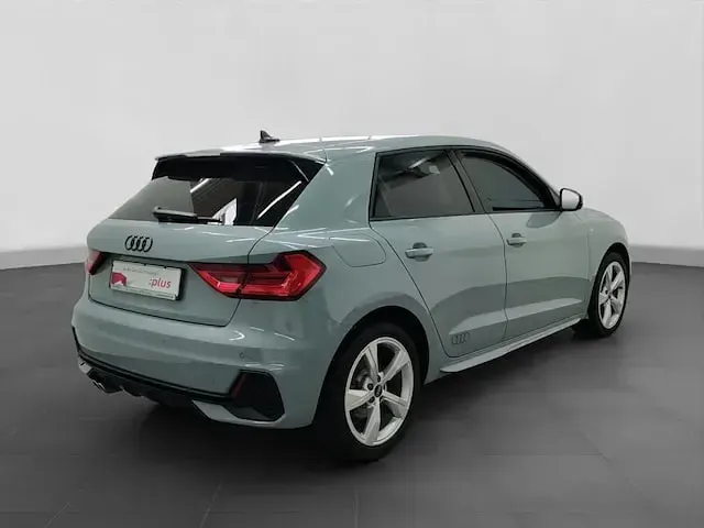 Gebraucht Audi A1 Sportback S-Line 207 PS (152 kW) 2026 Pfeilgrau perleffekt Kleinwagen