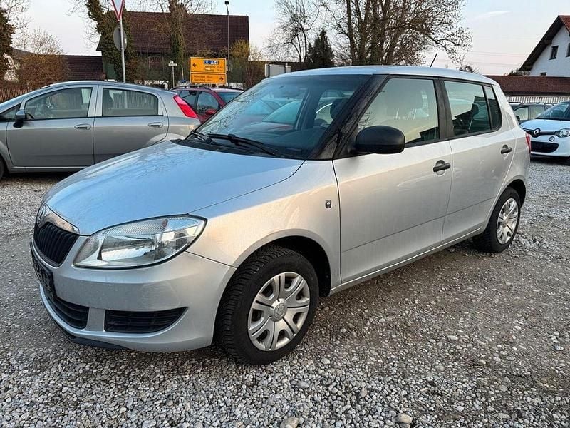 Gebraucht Skoda Fabia Cool Edition 69 PS (50 kW) 2014 Silber Limousine