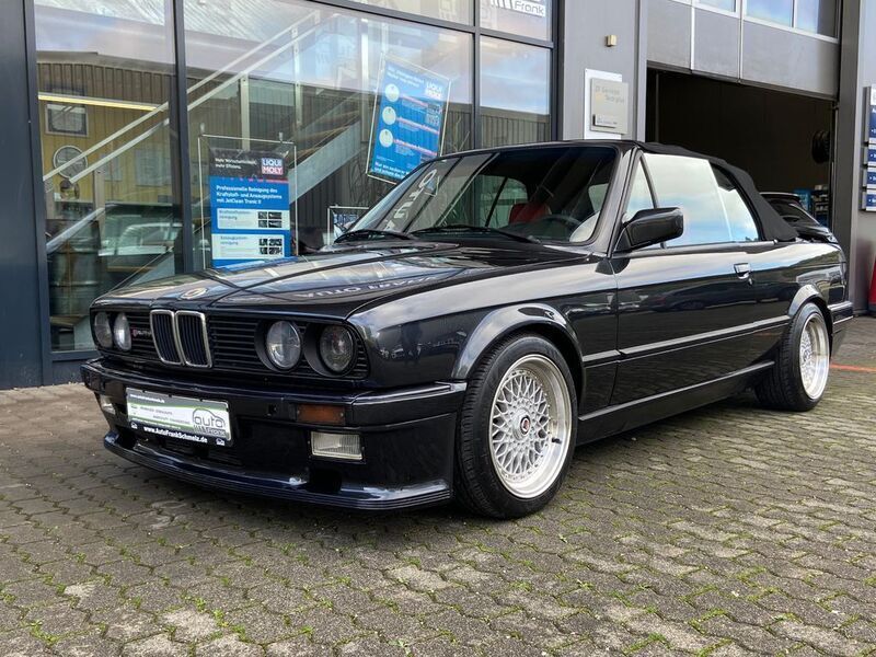 Schwarz Gebraucht 1988 BMW 325 Cabriolet Cabrio | 27.650 € - Bild 1/4