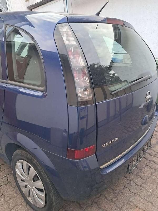 Blau Gebraucht 2006 Opel Meriva Van / Kleinbus | 600 € - Bild 1/3