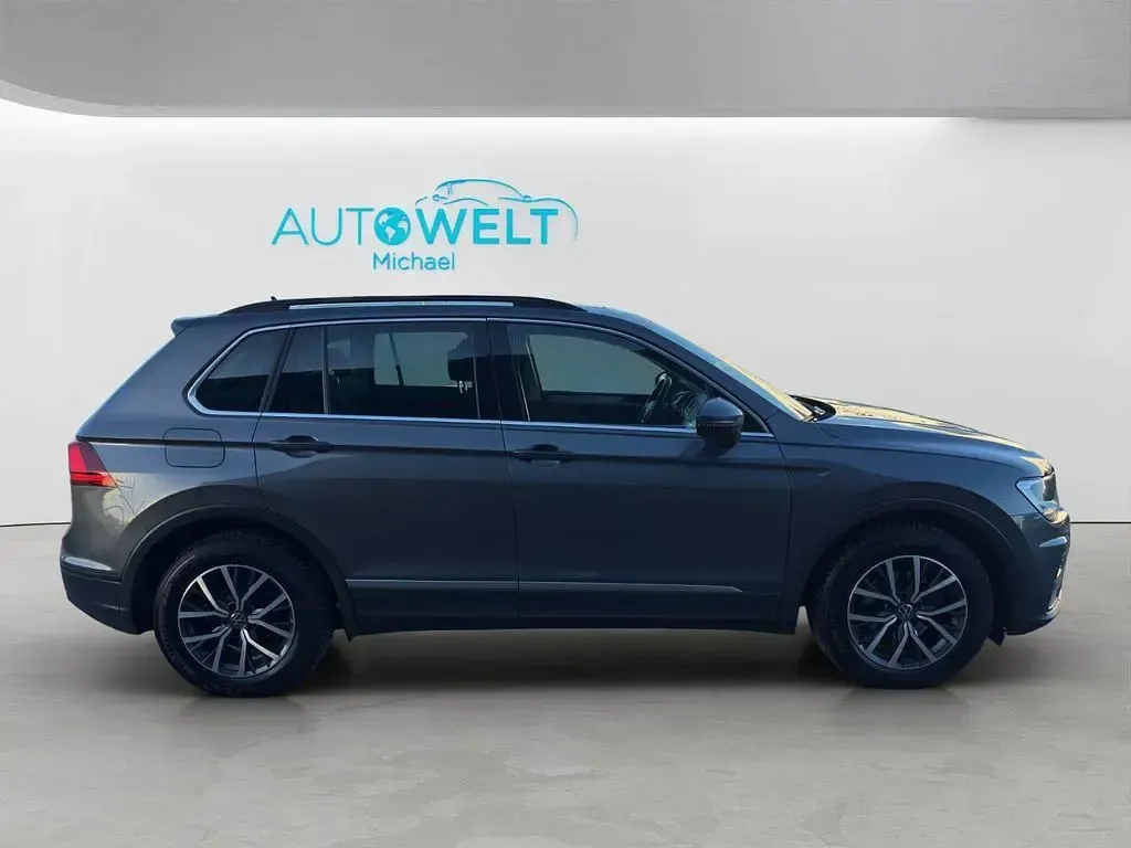Gebraucht VW Tiguan 150 PS (110 kW) 2020 Grau SUV