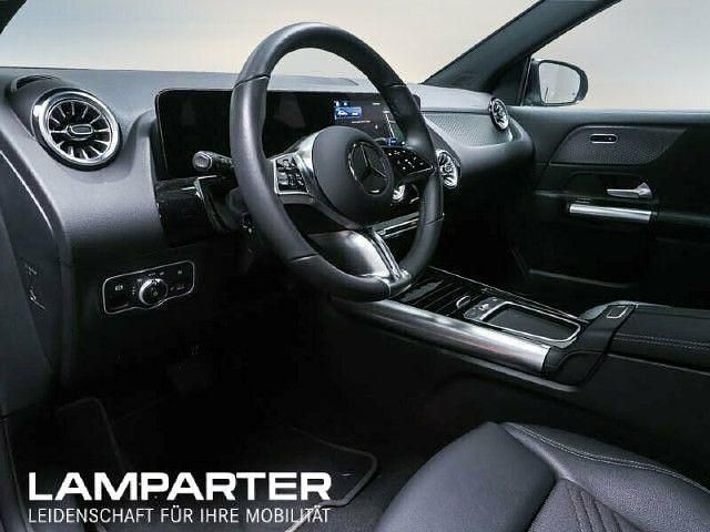 Gebraucht Mercedes EQA250 139 kW (190 PS) 2025 Schwarz SUV
