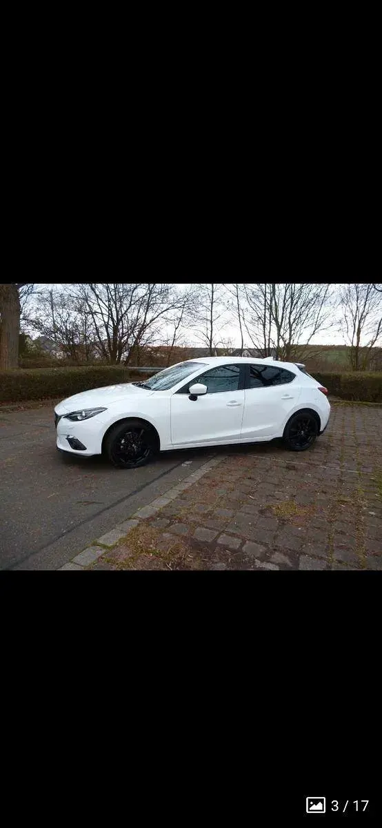 Gebraucht Mazda 3 Sports-Line 150 PS (110 kW) 2015 Weiß Limousine
