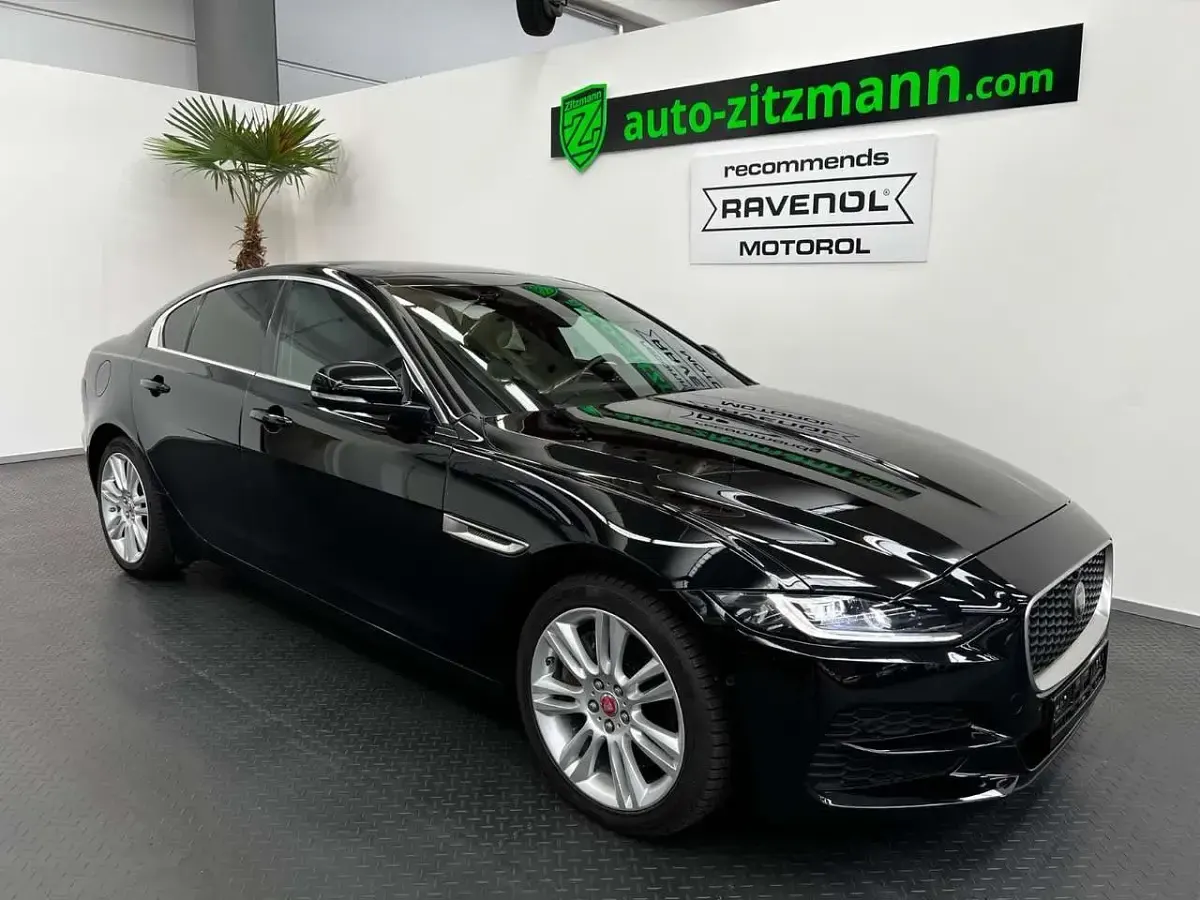 Gebraucht Jaguar XE S 204 PS (150 kW) 2021 Schwarz Limousine