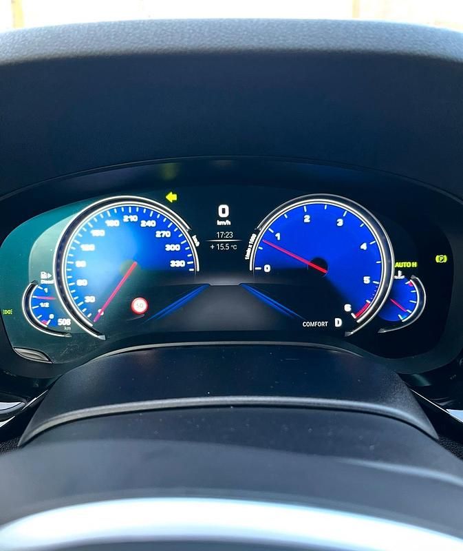 Gebraucht BMW 530 Efficient Dynamics 265 PS (194 kW) 2017 Schwarz Kombi