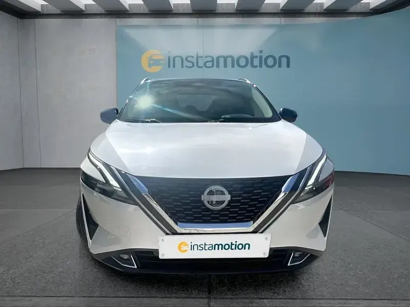 Gebraucht Nissan Qashqai 140 PS (102 kW) 2022 Schwarz SUV
