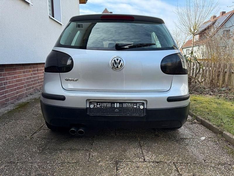 Gebraucht VW Golf V 75 PS (55 kW) 2004 Silber Kleinwagen