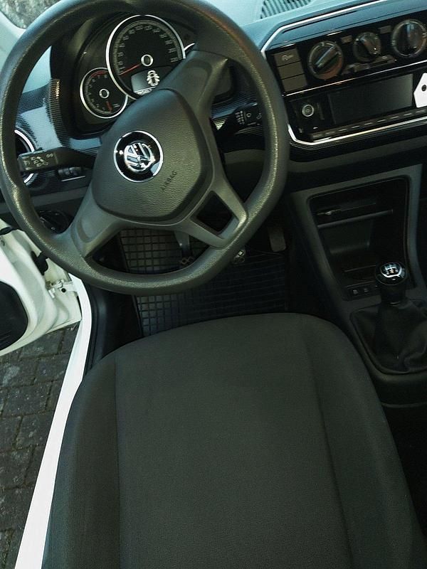 Gebraucht VW up! move up! 60 PS (44 kW) 2019 Weiß Kleinwagen