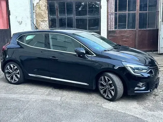 Gebraucht Renault Clio V Intens 140 PS (102 kW) 2020 Schwarz Limousine