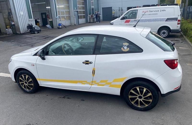 Gebraucht Seat Ibiza 69 PS (50 kW) 2009 Weiß Kleinwagen