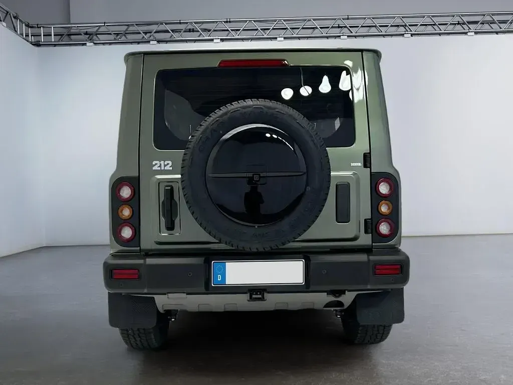 Neu BAW 212 166 PS (122 kW) 2026 Grün SUV