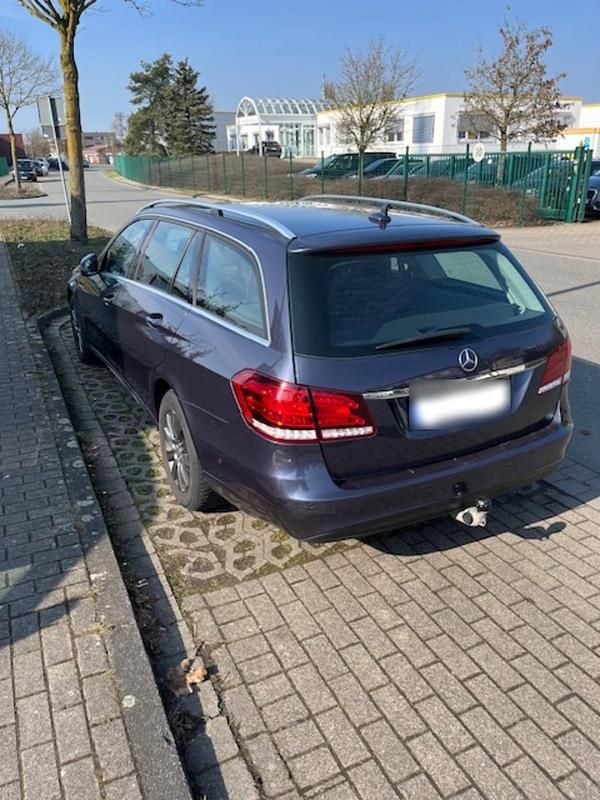 Gebraucht Mercedes E250 204 PS (150 kW) 2015 Kombi