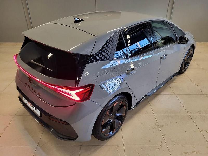 Gebraucht Cupra Born 150 kW (204 PS) 2024 Grau Kleinwagen