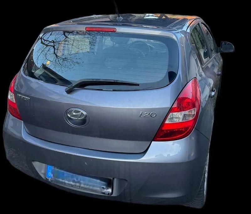 Gebraucht Hyundai i20 Style 101 PS (74 kW) 2008 Grau Limousine