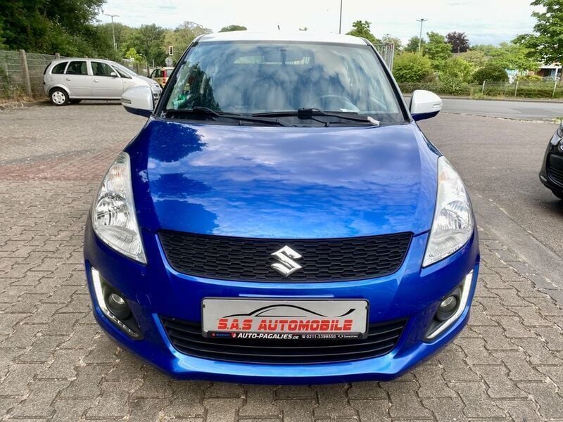 Gebraucht Suzuki Swift 94 PS (69 kW) 2014 Blau Kleinwagen