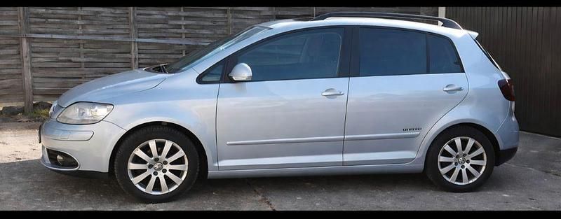 Gebraucht VW Golf Plus Cross United 122 PS (89 kW) 2008 Blau Van / Kleinbus