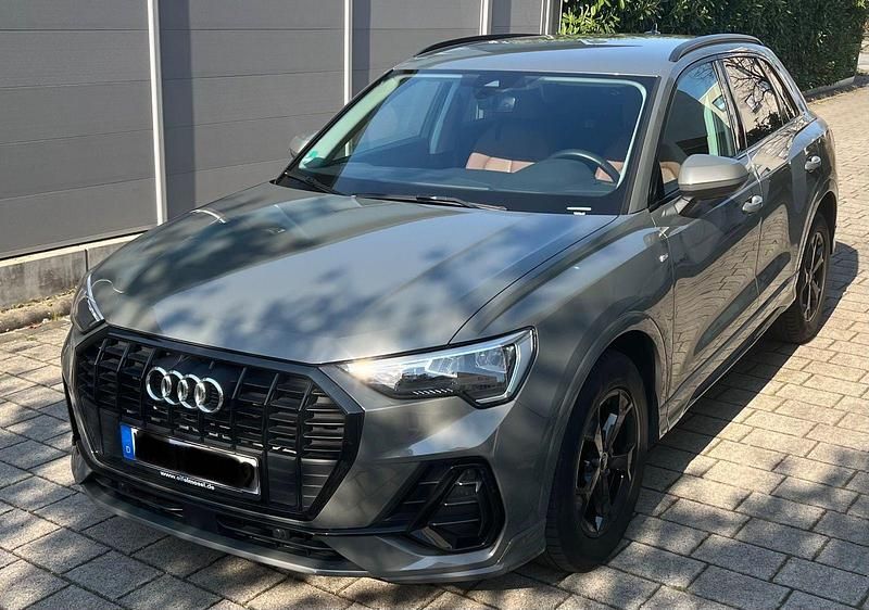 Gebraucht Audi Q3 S-Line 150 PS (110 kW) 2023 Grün SUV