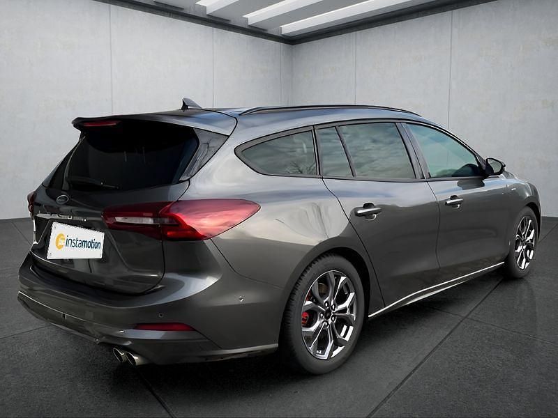 Gebraucht Ford Focus 116 PS (85 kW) 2025 Grau Kombi