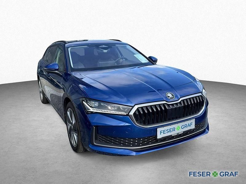 Gebraucht Skoda Superb Selection 150 PS (110 kW) 2024 Atlantikblau metallic Kombi