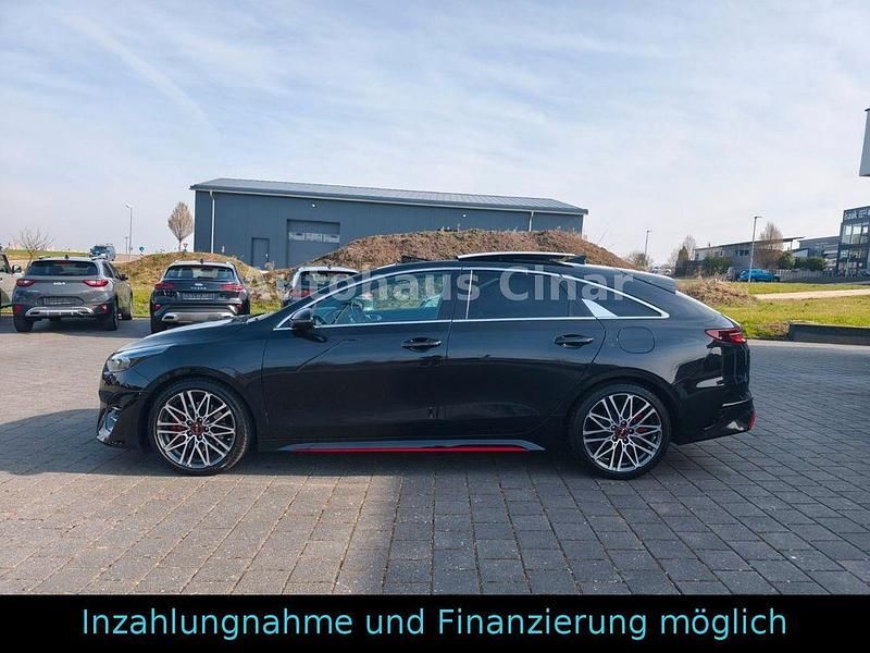 Gebraucht Kia ProCeed GT GT 204 PS (150 kW) 2022 Schwarz Kleinwagen
