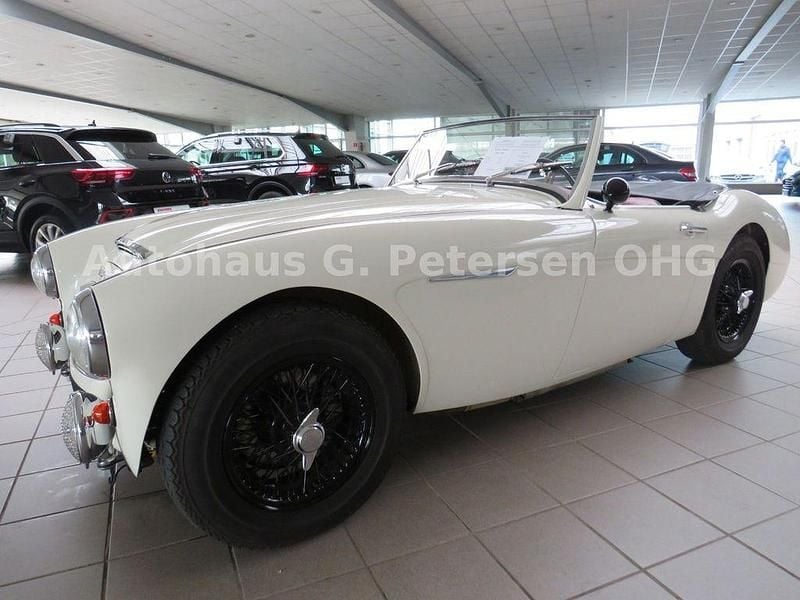 Weiß Gebraucht 1959 Austin Healey 100/6 Cabrio | 59.500 € - Bild 1/4