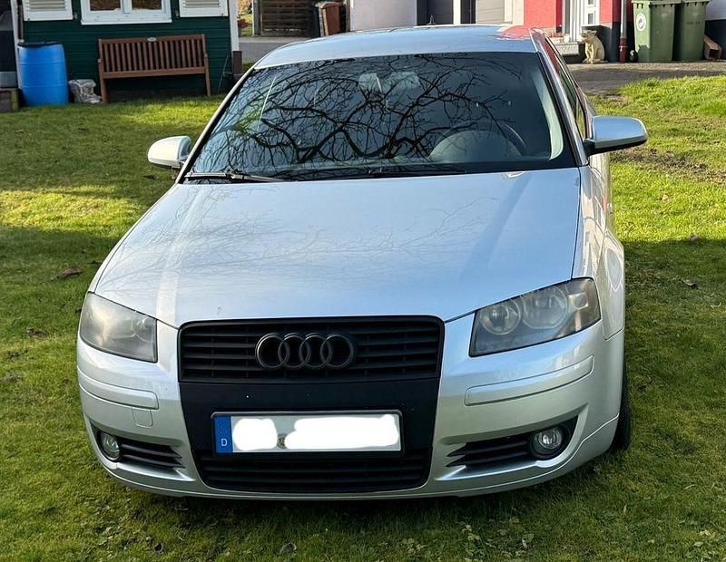Silber Gebraucht 2004 Audi A3 Performance | 2.999 € (Superpreis) - Bild 1/4