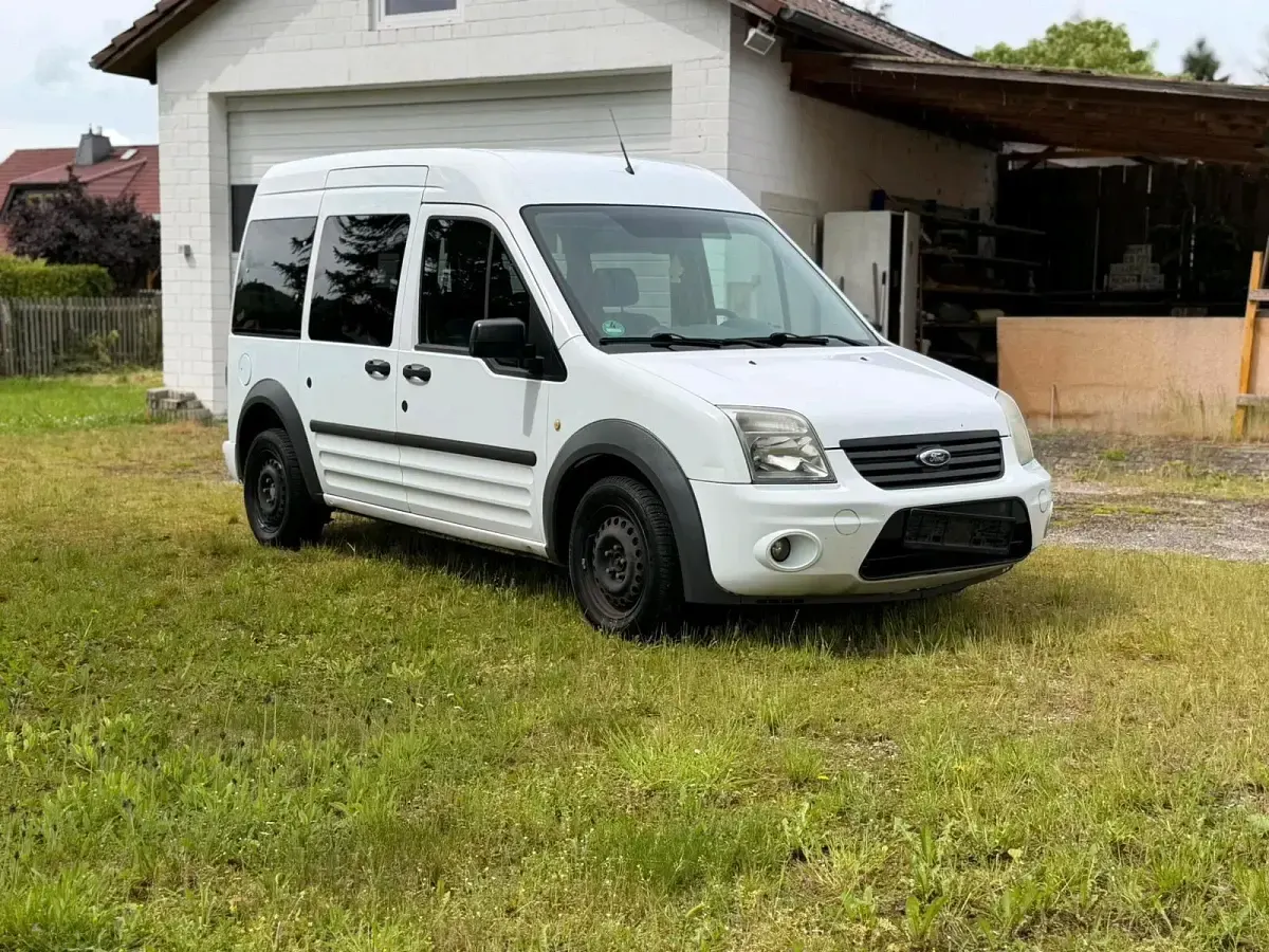 Gebraucht Ford Transit Tourneo 90 PS (66 kW) 2010 Weiß Kombi