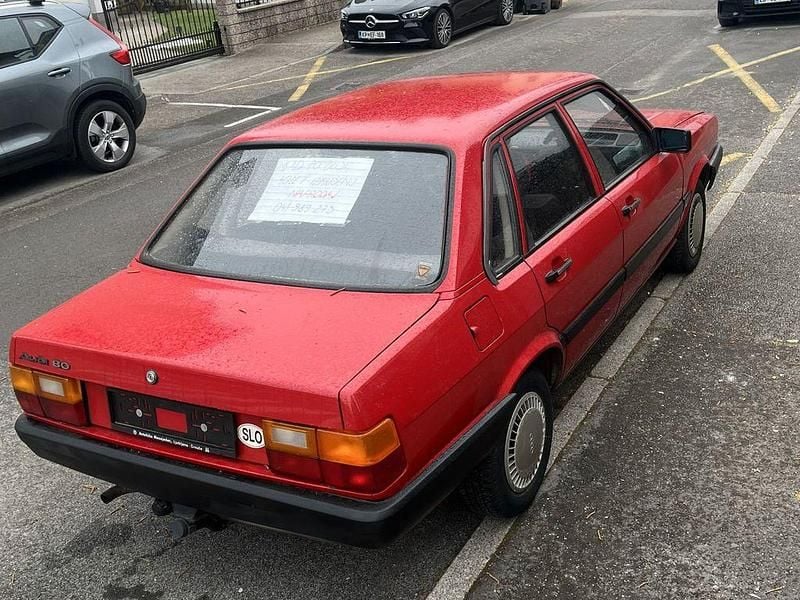 Gebraucht Audi 80 75 PS (55 kW) 1985 Rot Limousine