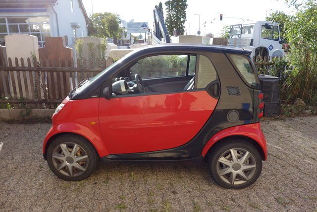 Rot Gebraucht 2004 Smart ForTwo Coupé Coupé | 1.300 € (Superpreis) - Bild 1/4