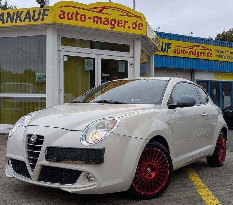 Weiß Gebraucht 2009 Alfa Romeo MiTo Turismo Kleinwagen | 2.850 € (Fairer Preis) - Bild 1/4