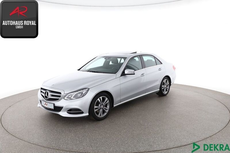 Silber (metallic) Gebraucht 2015 Mercedes E220 Avantgarde Limousine | 22.480 € (Etwas zu teuer) - Bild 1/4