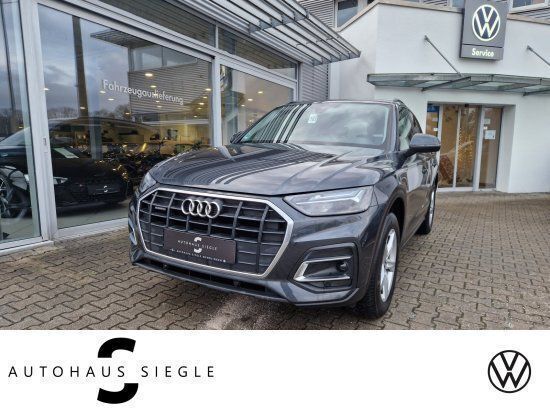 Manhattangrau (metallic) Gebraucht 2022 Audi Q5 Business SUV | 38.480 € (Superpreis) - Bild 1/4