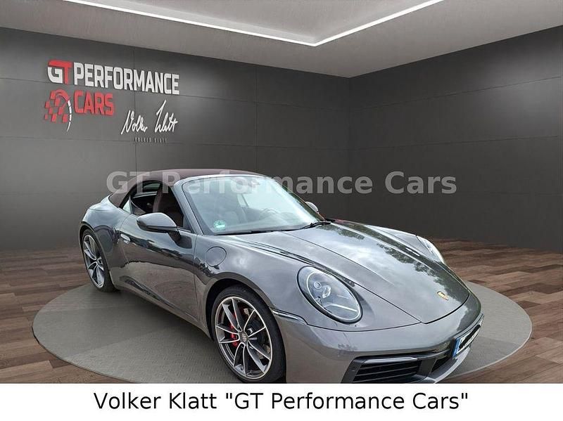 Grau Gebraucht 2019 Porsche 911 Carrera S Cabriolet Cabrio | 119.992 € (Guter Preis) - Bild 1/4