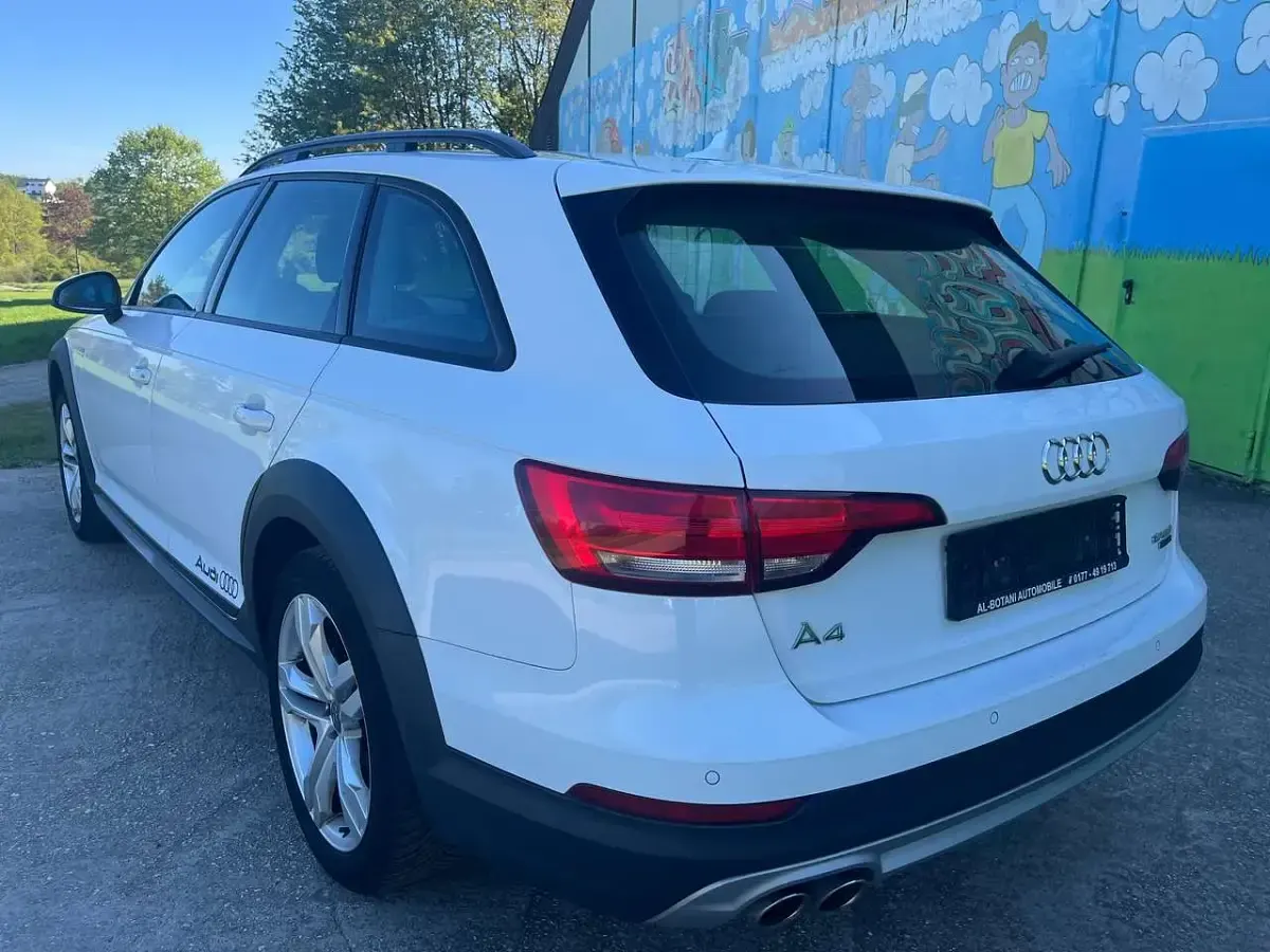 Gebraucht Audi A4 Allroad Basis 218 PS (160 kW) 2017 Ibisweiß Kombi