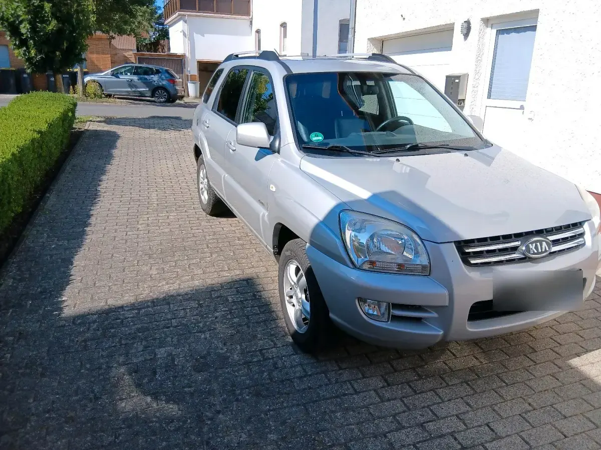 Gebraucht Kia Sportage 175 PS (128 kW) 2006 Silber SUV