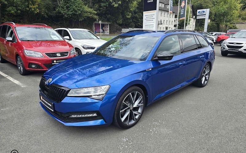 Gebraucht Skoda Superb SportLine 150 PS (110 kW) 2024 Blau Kombi