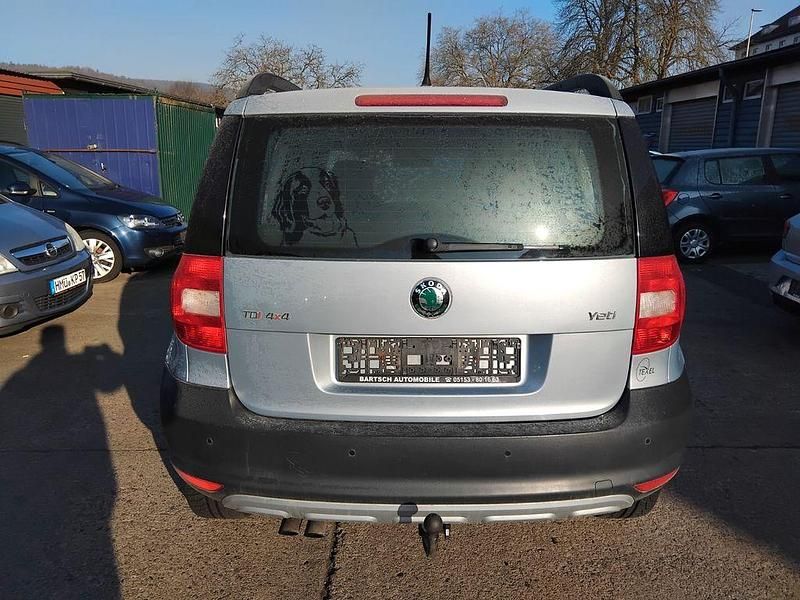 Gebraucht Skoda Yeti Ambition 140 PS (102 kW) 2011 Blau SUV