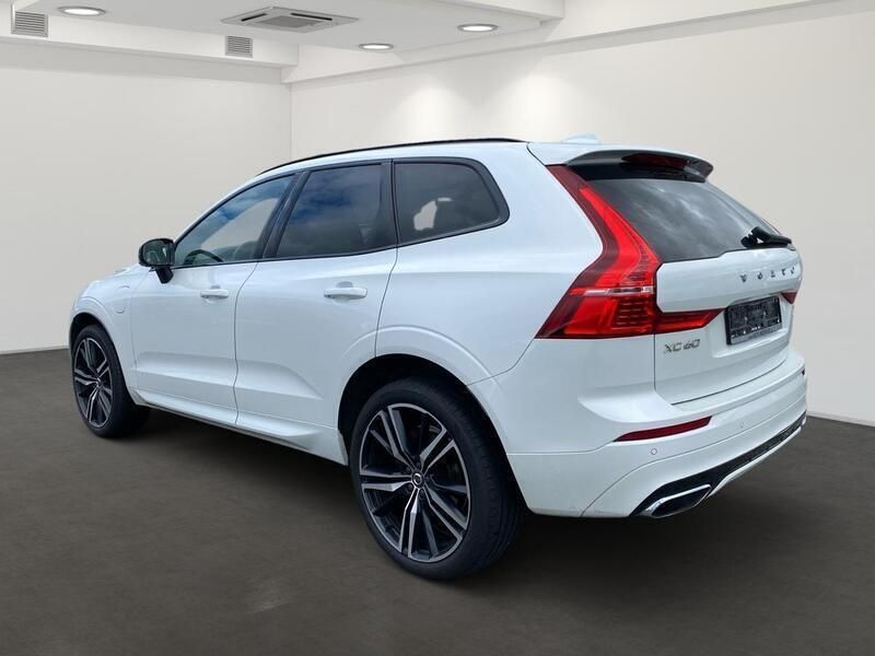 Gebraucht Volvo XC60 R-Design 341 PS (250 kW) 2021 Weiß metallic SUV
