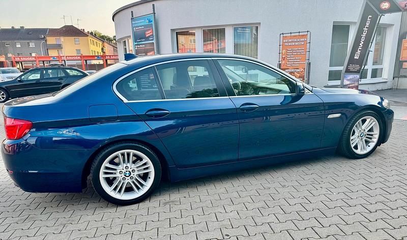 Gebraucht BMW 523 204 PS (150 kW) 2010 Andere farben Limousine