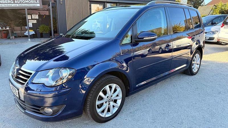 Blau Gebraucht 2009 VW Touran Freestyle Van / Kleinbus | 5.200 € (Fairer Preis) - Bild 1/4