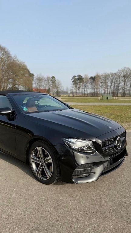 Second-hand Mercedes E400 340 CP (250 kW) 2020 Negru Cabrio