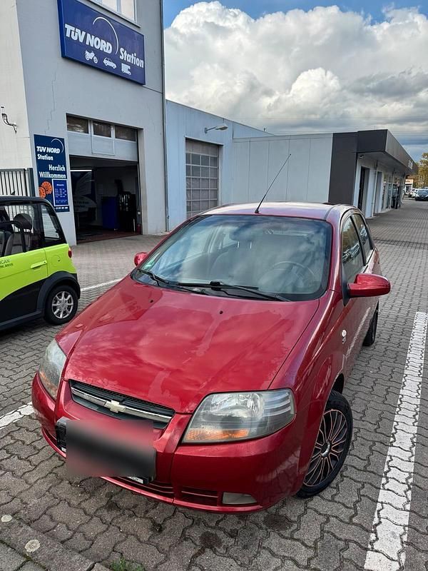 Rot Gebraucht 2007 Chevrolet Kalos Kleinwagen | 2.000 € (Fairer Preis) - Bild 1/4